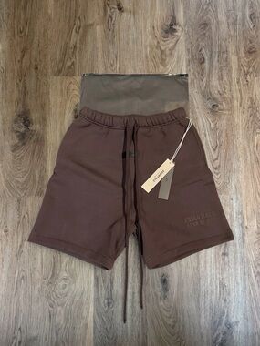 Fear of God Plum Essentials Plum Shorts
